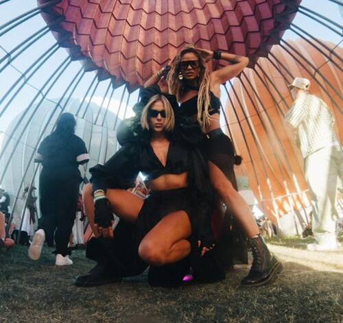 Paraguayitas no pasaron desapercibidas en el festival de Coachella, en yanquilandia Paraguayitas no pasaron desapercibidas en el festival de Coachella, en yanquilandia