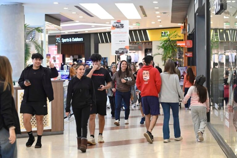 Shoppings y supermercados reorganizan su atención para el Día de la Madre
