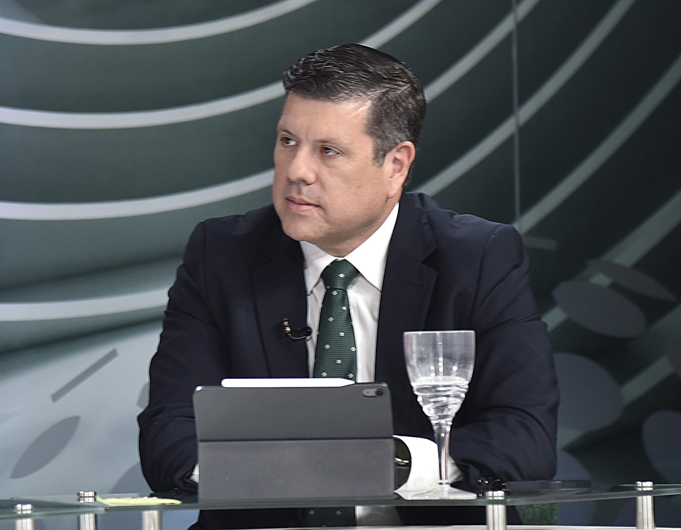 Gobierno anunciaría mañana el “50% de la solución” a las deudas del Estado Gobierno anunciaría mañana el “50% de la solución” a las deudas del Estado