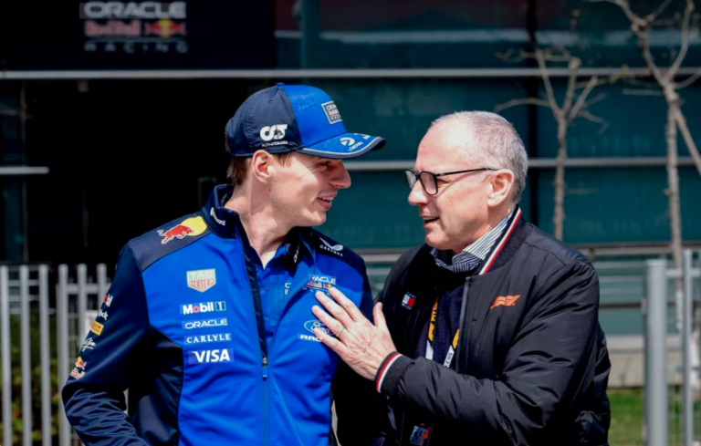 Patrón de la F1 exige a los pilotos "respetar" a un deporte que les hace ricos y famosos Patrón de la F1 exige a los pilotos "respetar" a un deporte que les hace ricos y famosos