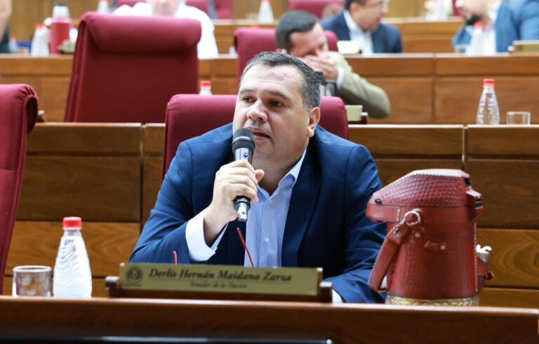 Senador defiende el acuerdo SOFA Senador defiende el acuerdo SOFA