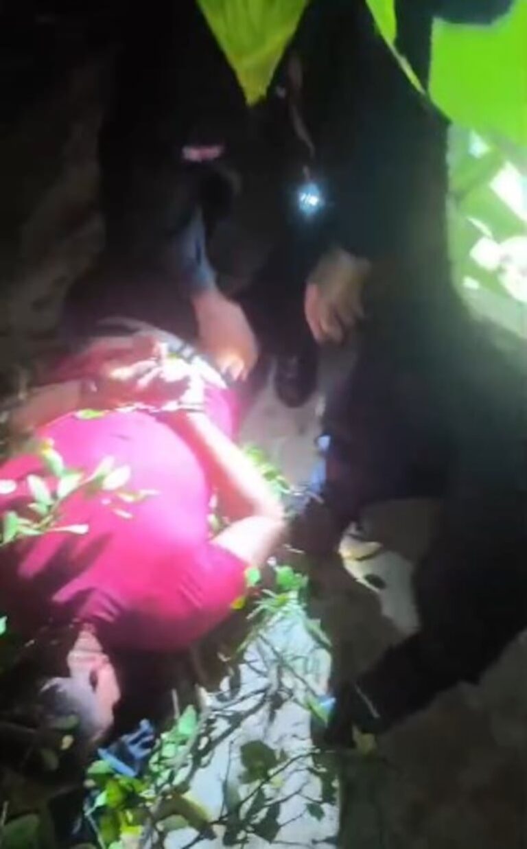 Cae exconvicto cuando huía con la caja registradora y mercaderías robadas de un local de  Biggie