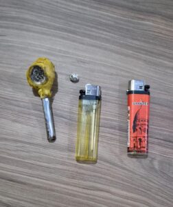 Ho’a malevo que reventaba puertas de vidrio para robar
