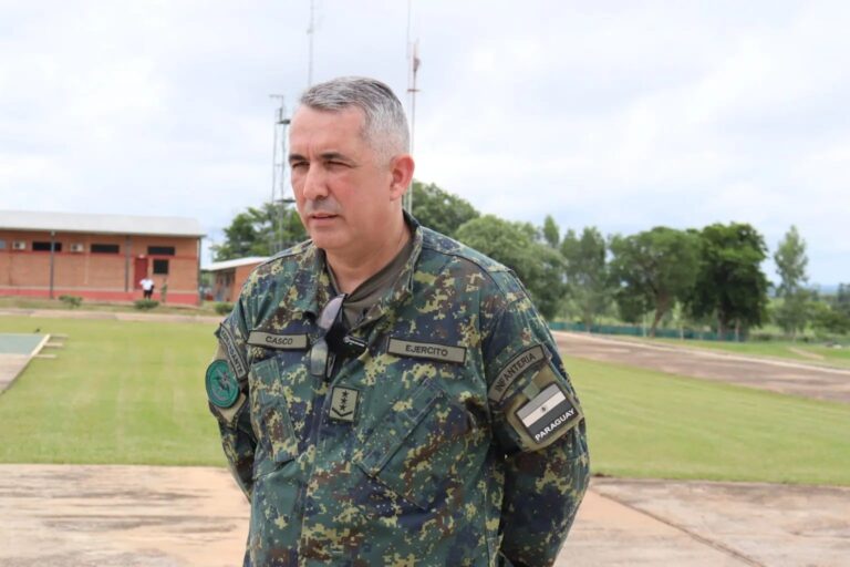 Cambian a comandante de inteligencia militar tras denuncia por uso de soldados en granja privada Cambian a comandante de inteligencia militar tras denuncia por uso de soldados en granja privada