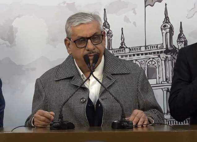 Presidente del IPS dice que aumentó la recaudación y ya no hay camillas en los pasillos Presidente del IPS dice que aumentó la recaudación y ya no hay camillas en los pasillos