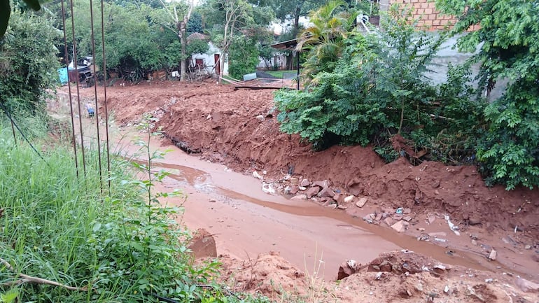 Arroyo Rosedal de Villa Elisa: la respuesta del MOPC al abandono de obras denunciado por vecinos