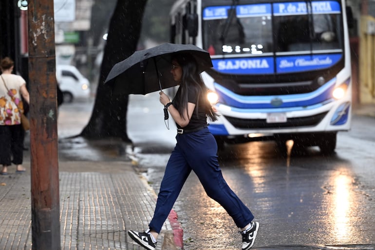 Subsidio a transportistas aumentó 1.846% en los últimos 10 años, pese al pésimo servicio Subsidio a transportistas aumentó 1.846% en los últimos 10 años, pese al pésimo servicio