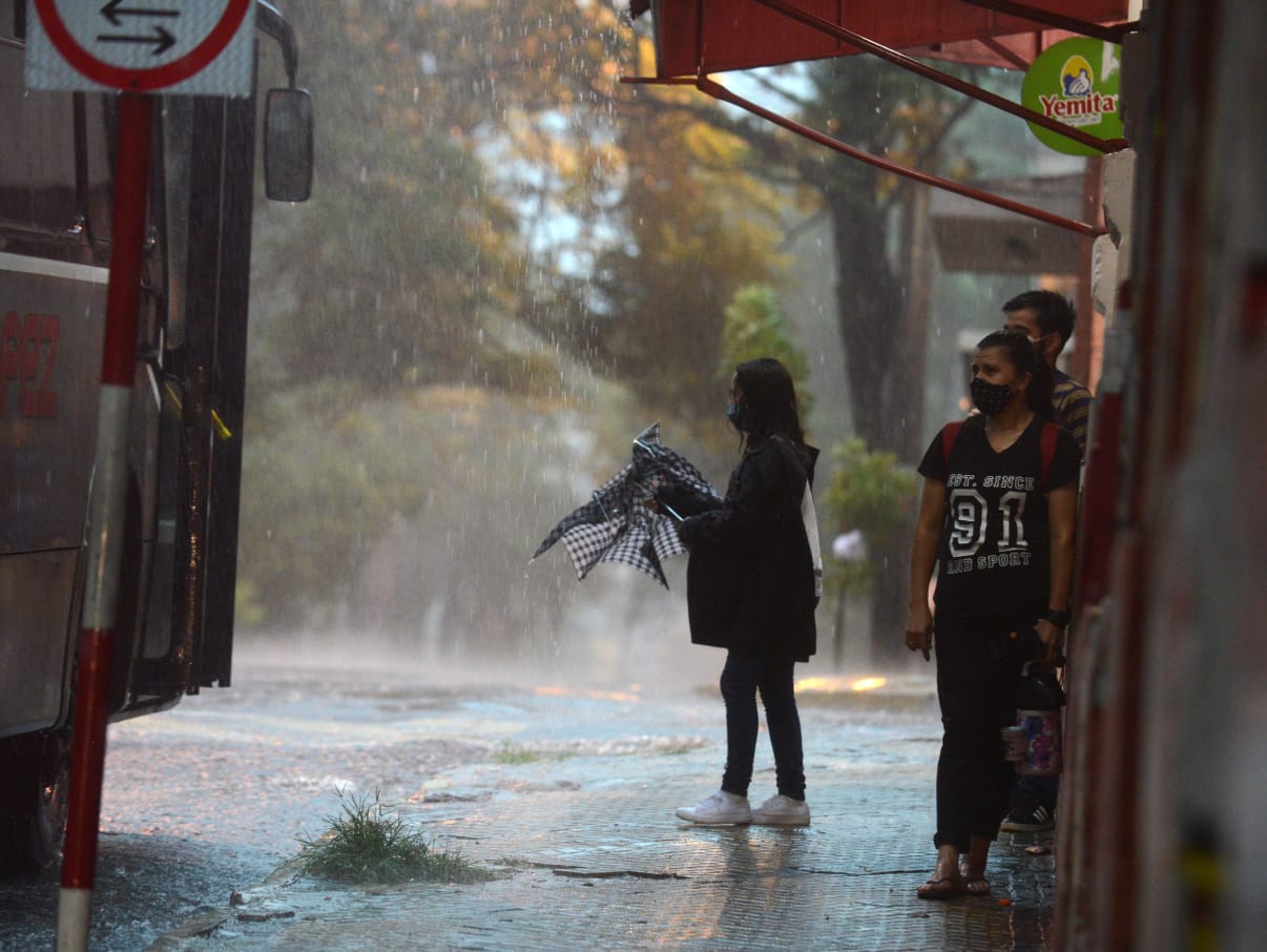 Meteorología: siguen las tormentas y varios departamentos de Paraguay están en alerta Meteorología: siguen las tormentas y varios departamentos de Paraguay están en alerta