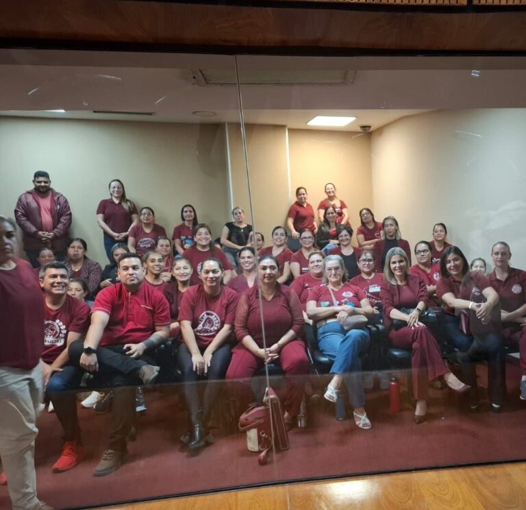 Diputados sancionan ley que dignifica labor del obstetra Diputados sancionan ley que dignifica labor del obstetra