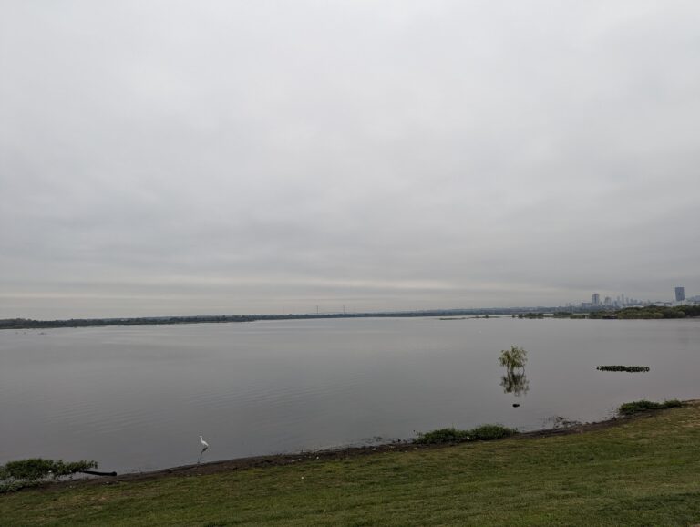 Fin de semana lluvioso deja estos niveles en el río Paraguay Fin de semana lluvioso deja estos niveles en el río Paraguay